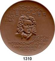 MEDAILLEN AUS PORZELLAN,Staatliche Porzellan-Manufaktur MEISSEN Dresden 1978 braun (79 mm).  Staatliches Museum für Mineralogie und Geologie.  Johann Heinrich von Heucher.  PROBE.  W. 6168.1.0.  Im Etui.