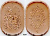 MEDAILLEN AUS PORZELLAN,Staatliche Porzellan-Manufaktur MEISSEN Zwickau 1947 braun (112 x 76 mm).  Ehrenpreis der Stadt.  Gipsform.  oval 112 x 76 mm.  W. 3467.1.0. (Probe).