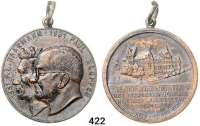 M E D A I L L E N,Städte Holzminden Bronzemedaille 1931. Zur 100jährigen Jubelfeier der Braunschweigischen Höheren Landesbauschule. Köpfe von F. L. Haarmann und Paul Klopfer nach links. / Ansicht der Schule. 41 mm. 30,68 g.