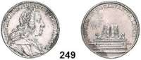 Deutsche Münzen und Medaillen,Frankfurt am Main Karl VII. 1742 - 1745 Silber-Jeton 1742.  Auf seine Wahl zum römischen Kaisers in Frankfurt am Main.  Brustbild nach rechts. /  Bundeslade.  26 mm.  4,39 g.  Slg. Montenuovo 1651.