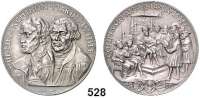 M E D A I L L E N,Religion; Liebe und Ehe Silbermedaille 1930 (Karl Goetz, München). Auf die 400 Jahrfeier der Augsburger Konfession. Rand : BAYER. HAUPTMÜNZAMT FEINSILBER. 36 mm. 19,76 g. Kienast 439.