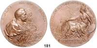 Deutsche Münzen und Medaillen,Preußen, Königreich Wilhelm II. 1888 - 1918 Bronzemedaille 1896 (P. Schulz und O. Schultz).  Internationale Kunstausstellung zur Feier des 200jährigen Bestehens der königlichen Akademie der Künste.  Brustbild Friedrich III. und Kaiser Wilhelm I. nach rechts. /  Muse mit Palette und Lorbeerzweig.  50,5 mm.  57,23 g.