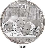 AUSLÄNDISCHE MÜNZEN,China Volksrepublik seit 1949 50 Yuan 2013 (Silber, 5 Unzen).  Drei Panda beim Trinken.  Schön 1949.  Im Originaletui mit Zertifikat und Umverpackung.