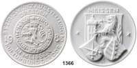 MEDAILLEN AUS PORZELLAN,Staatliche Porzellan-Manufaktur MEISSEN Meissen 1983 weiß (65 mm).  Kulturbund der DDR - Bezirksfachausschuß Numismatik Dresden.  Bezirksmünzausstellung Meißen.  W. 7313.2.0.  Auflage 144 Exemplare.