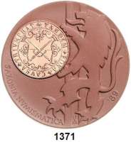 MEDAILLEN AUS PORZELLAN,Staatliche Porzellan-Manufaktur MEISSEN Meissen 1989 braun (64 mm) mit eingelegter Kupfermedaille.  Kulturbund der DDR - BFA Numismatik Dresden.  W. 9238.  Auflage 105 Exemplare.