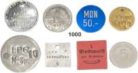 Notmünzen; Marken und Zeichen,0 L O T S L O T S L O T S DDR, Sammlung. von 259 LPG-Marken, Werkzeugmarken und Müllmarken etc. Aluminium, Plastik und Pappe. Kaum Dubletten. Interessante Zusammenstellung. Auf 10 Münzschubern.
