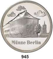 Deutsche Demokratische Republik,M E D A I L L E N Feinsilbermedaille o.J. (nach 1990). Auszeichnungsmedaille der Staatlichen Münze Berlin. In Anerkennung langjähriger Betriebszugehörigkeit