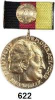 Orden, Ehrenzeichen, Militaria, Zeitgeschichte,Deutsche Demokratische Republik  Nationalpreis.  Medaille, vergoldet (nach 1973).