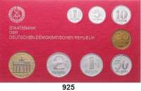 Deutsche Demokratische Republik,K U R S S Ä T Z E Kurssatz 1988. 1 Pfennig bis 5 Mark Brandenburger Tor.